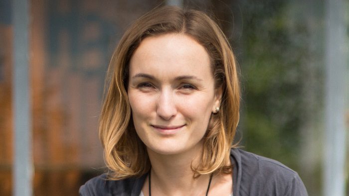 Folge 10: Tina Röbel  – Coaching für eine bessere Welt