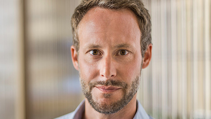 Simon Berkler von The Dive: Unternehmen und Wirtschaft im Wandel